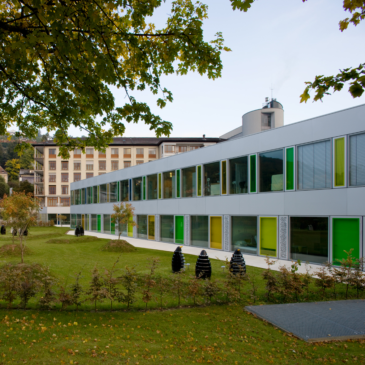 : Kinderklinik Spitalzentrum, Biel, bauzeit architekten
